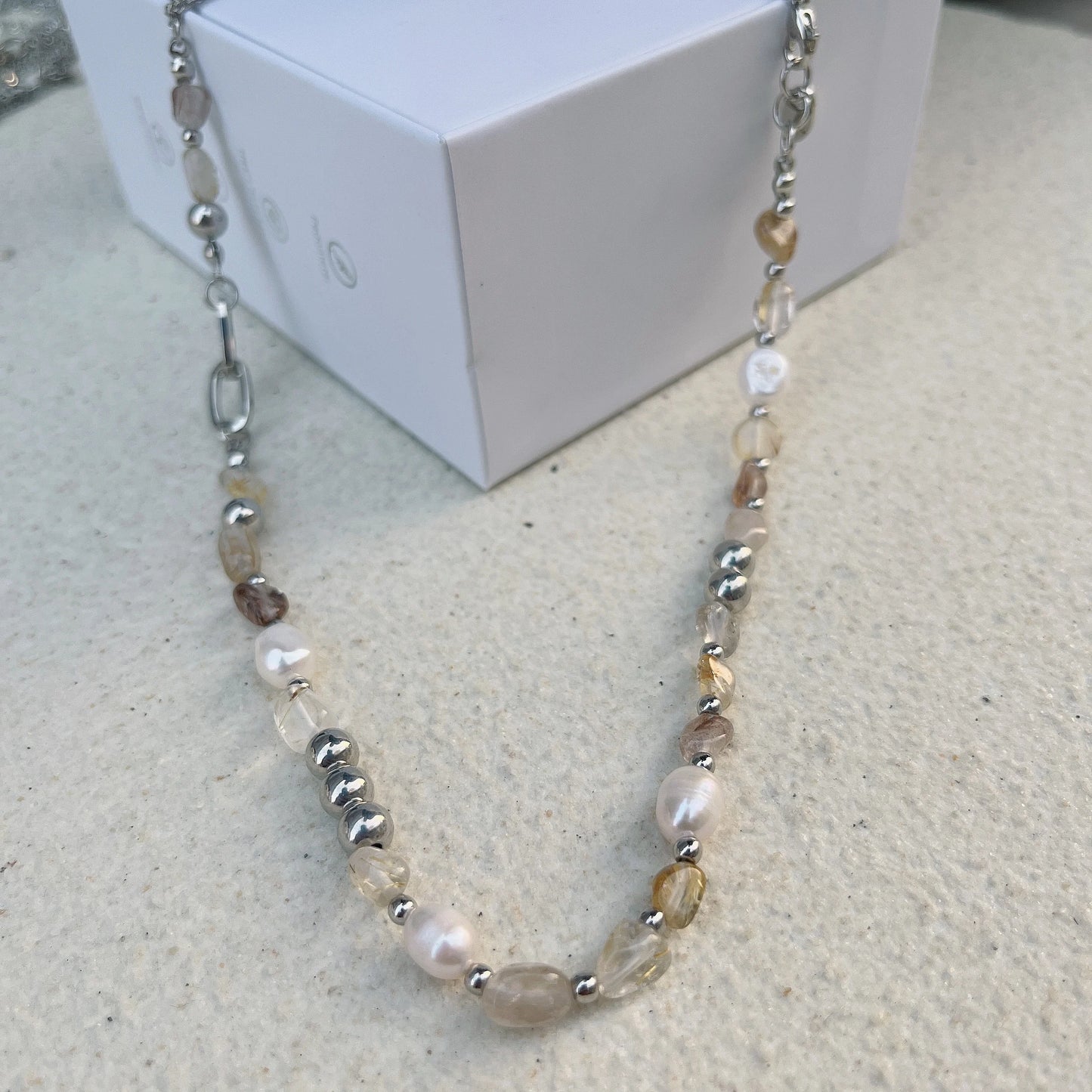 kshmir Natural stone blue crystal necklace baroque natural freshwater pearl niche design feeling fresh clavicle chain women