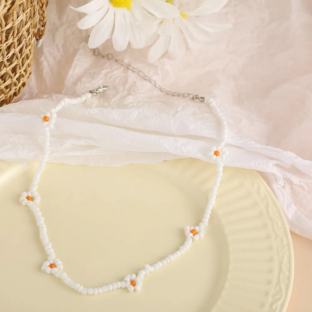 Y2K Flowers Charms Pearl Choker Necklace For Women Boho Colorful Beaded Clavicle Chain Short Necklaces Jewelry Gift 2024