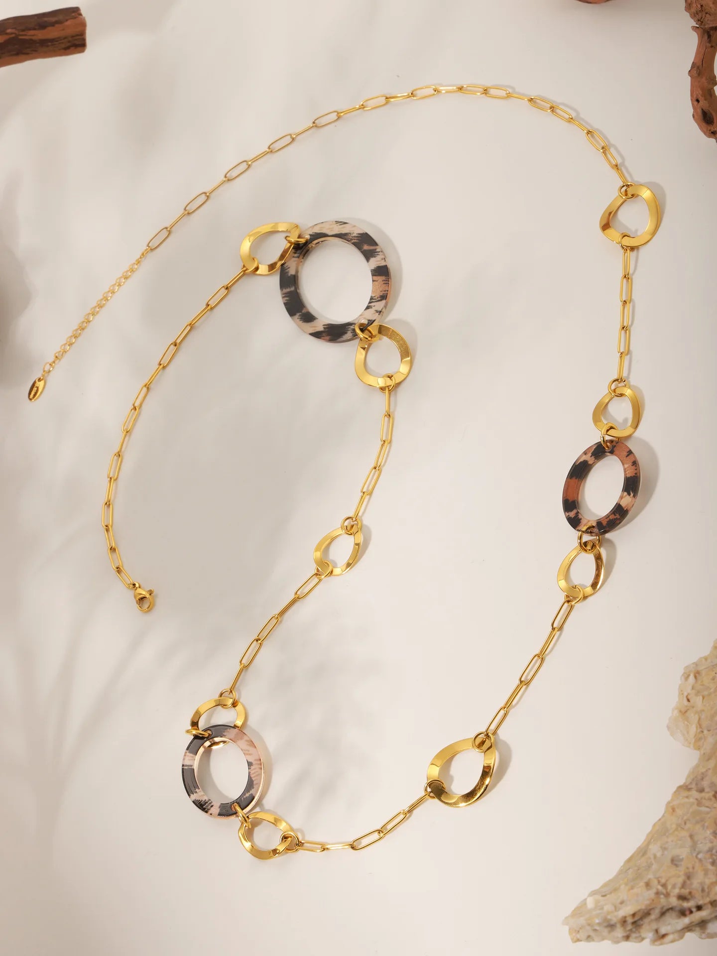 Necklace for Women Leopard Print Stainless Steel Acrylic Pendant Long Chain Sweater Link Gorgeous Charm Jewelry Gift