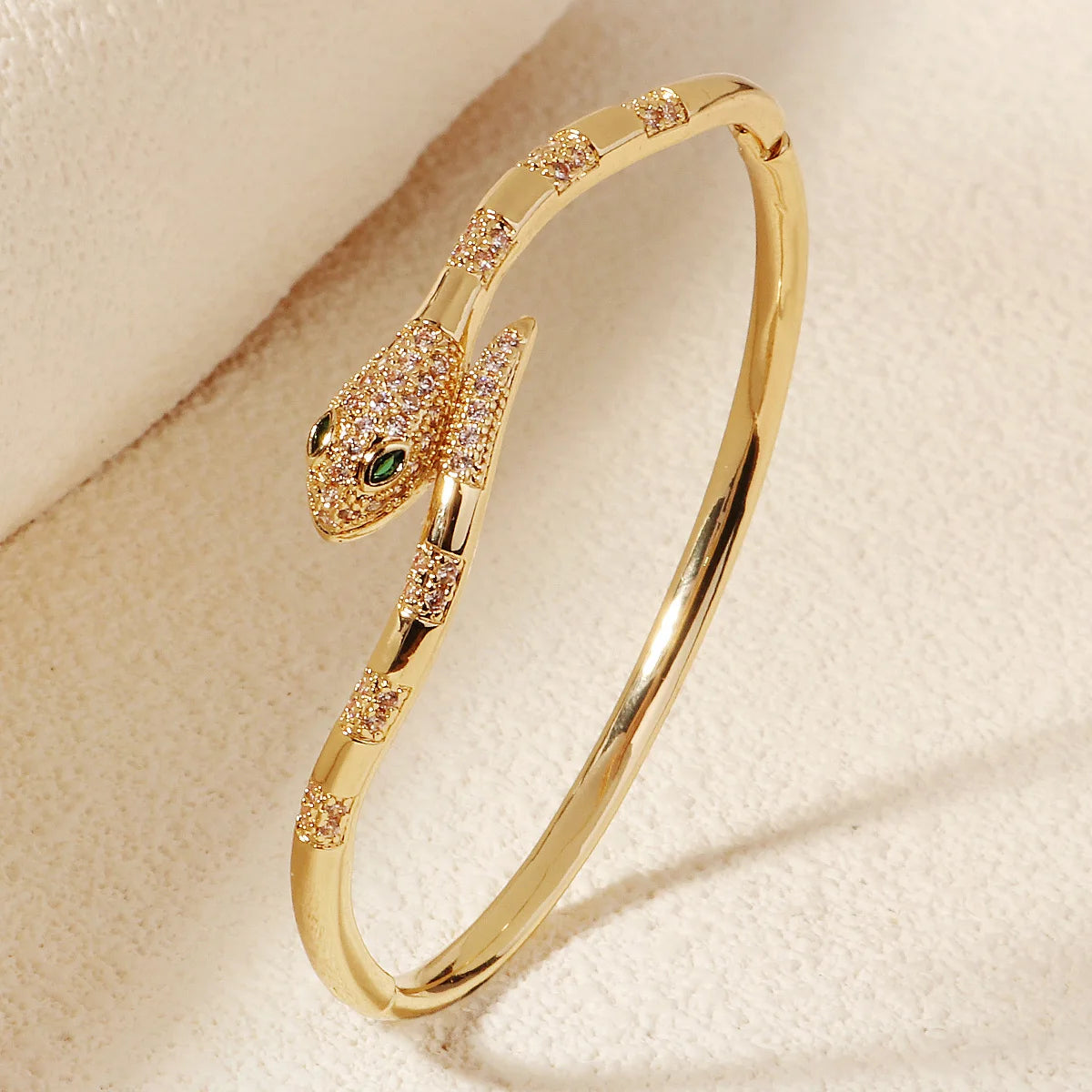 Trendy Miallo Stainless Steel Spike Bracelet Newest Studded Wrap Woman's Bracelet Brand Nail Bracelets Female As Gifts