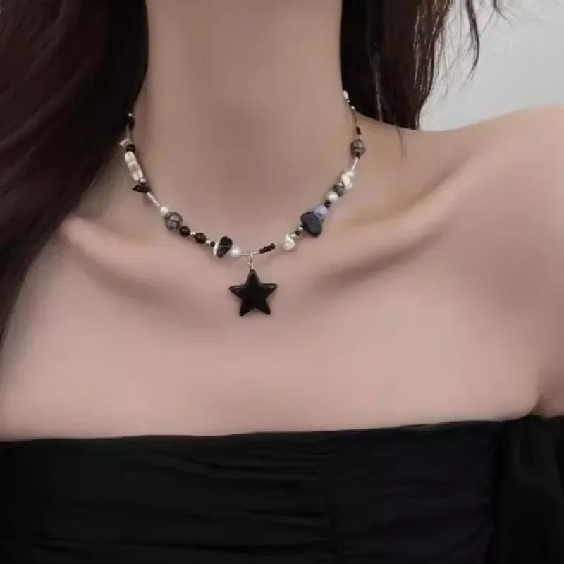 Y2K Black Star Pendant Necklace Women Sweet Cool Neck Jewelry Girls Personalized Lightweight Resin Pentagram Bead Necklace Gift