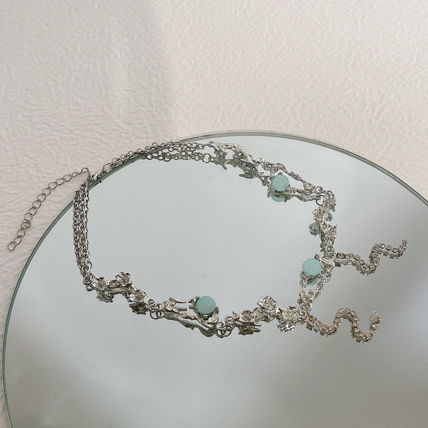 Y2K Crystal Pendant Necklaces New Fashion Silver Color Drop Necklace for Women Girls Light Luxury Clavicle Chain Jewelry 17KM