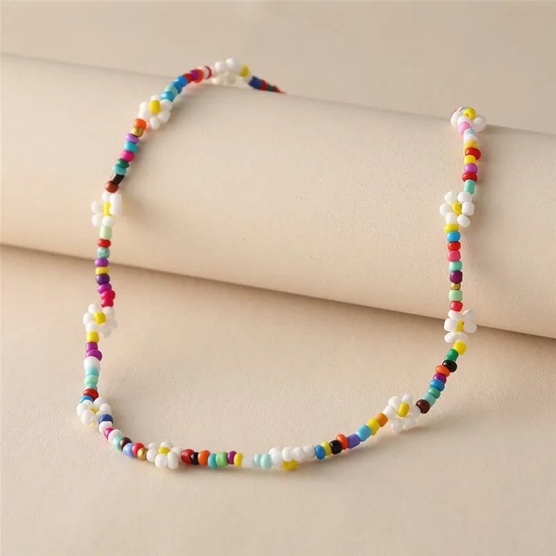 Y2K Flowers Charms Pearl Choker Necklace For Women Boho Colorful Beaded Clavicle Chain Short Necklaces Jewelry Gift 2024