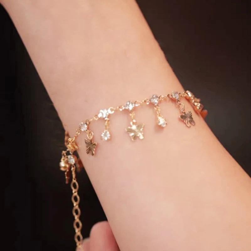 Boho Crystal Shell Pendant Necklace for Women Luxury Exquisite Double-Layer Butterfly Chain Jewelry Accessory Beach Party Gifts