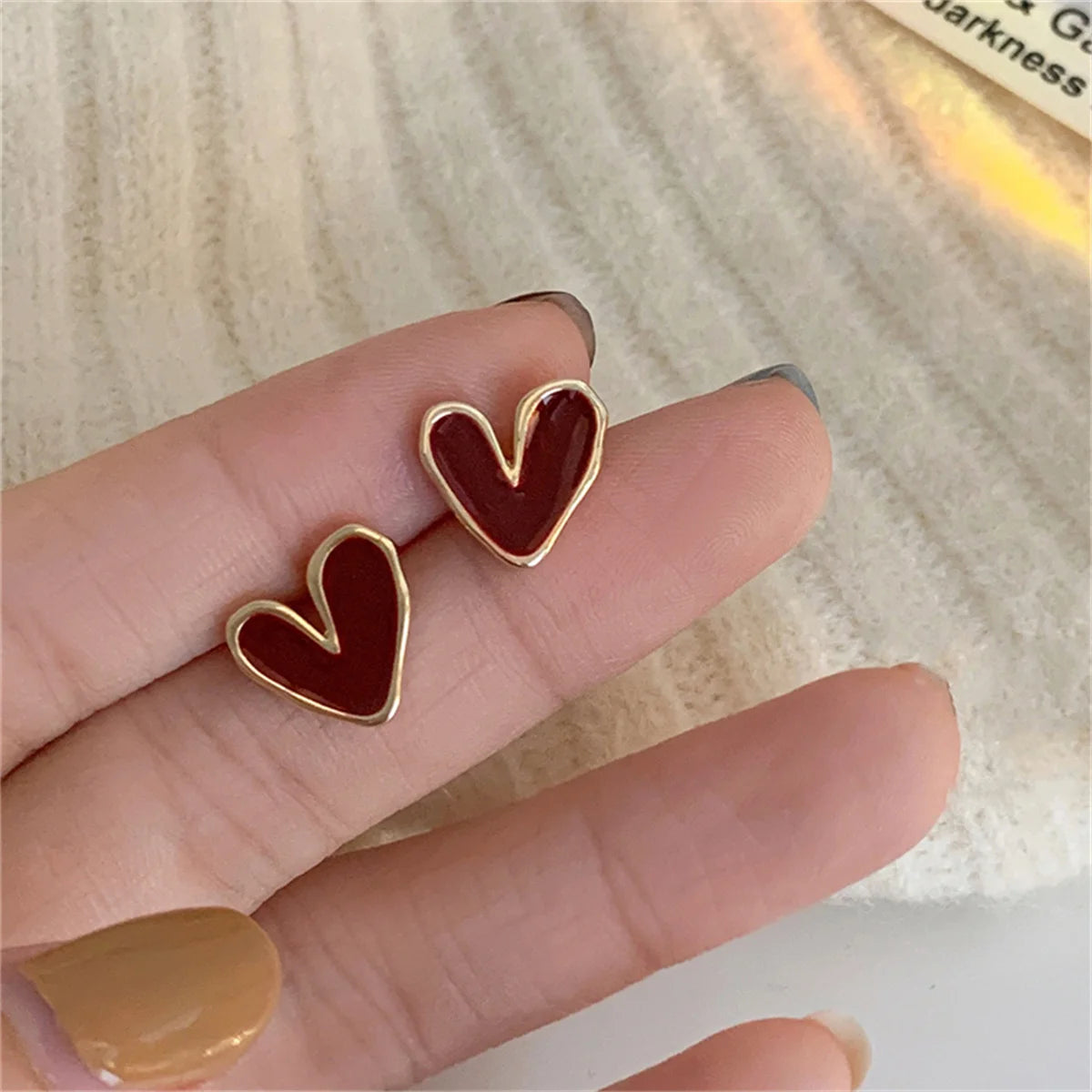 Vintage Trendy Red Enamel Geometric Round Heart Stud Earrings For Women Light Luxury Imitation Pearl Square Oval Earring Jewelry