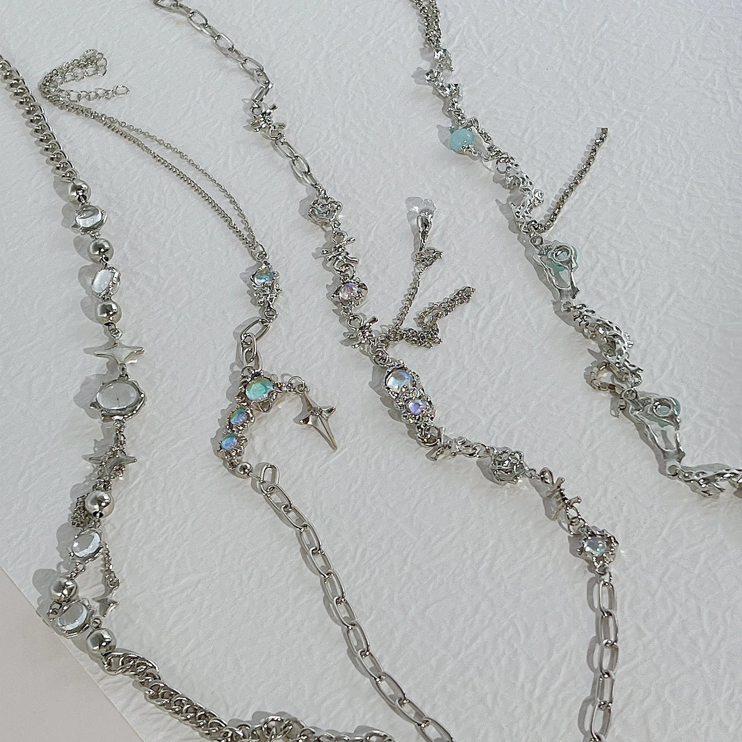 Y2K Crystal Pendant Necklaces New Fashion Silver Color Drop Necklace for Women Girls Light Luxury Clavicle Chain Jewelry 17KM