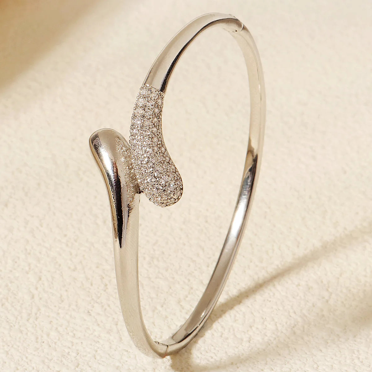 Trendy Miallo Stainless Steel Spike Bracelet Newest Studded Wrap Woman's Bracelet Brand Nail Bracelets Female As Gifts