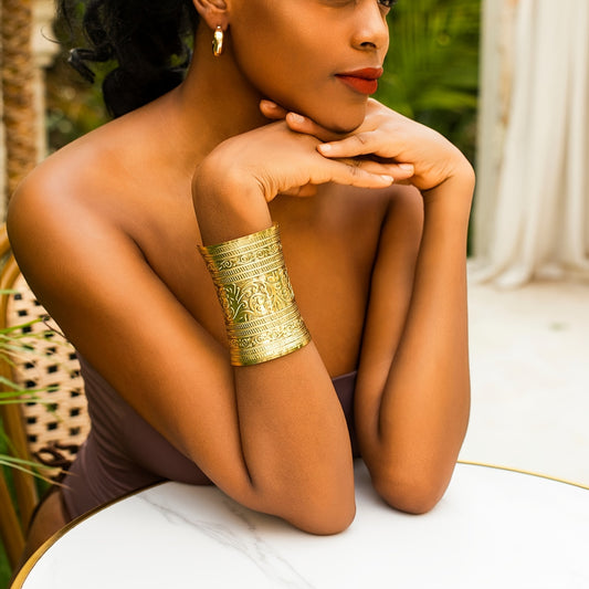Vintage Ethnic Carved Floral Wide Cuff Bracelet, Zinc Alloy Statement Jewelry for Women, Perfect for Parties and Everyday Wear, Ideal Mother'S Day Gift, Party Accessory|Vintage Cuff Bracelet|Zinc Alloy Jewelr