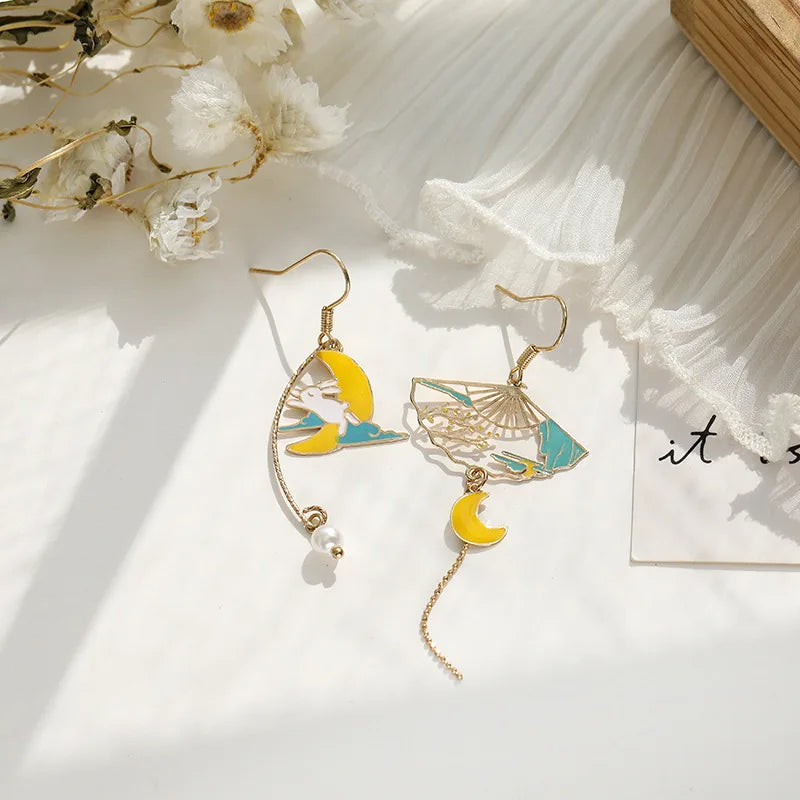 Vintage Chinese Style Flower Fan Earrings for Women Cute Asymmetrical Crane Cat Drop Earring 2022 New Trend Charm Jewelry