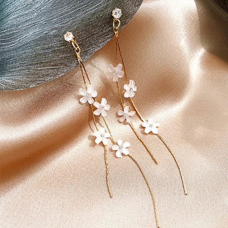 2024 Fashion Women Resin Flower Rhinestone Tassel Long Earrings Drop Dangle Earrings Wedding Party Jewelry Accessories Gifts
