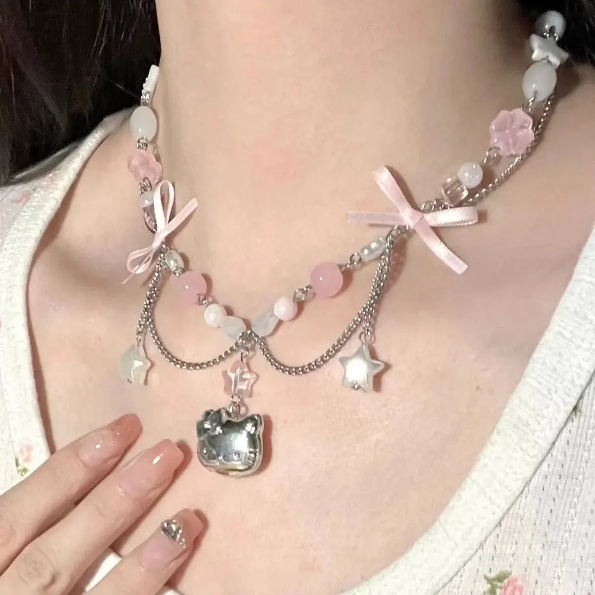 Sanrio Hello Kitty necklace anime kawaii bow bead star popular necklace Y2K women's elegant collarbone chain jewelry gift