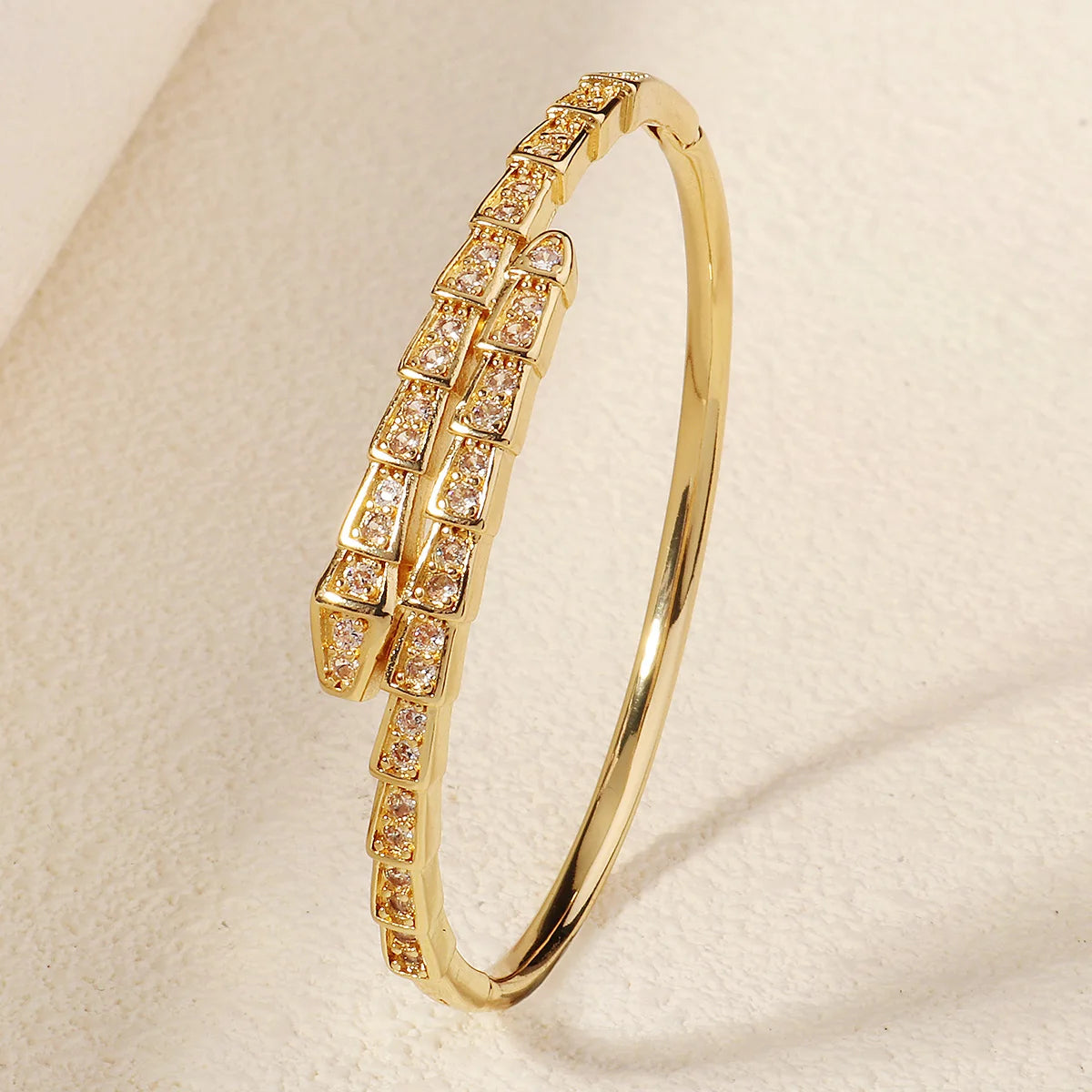 Trendy Miallo Stainless Steel Spike Bracelet Newest Studded Wrap Woman's Bracelet Brand Nail Bracelets Female As Gifts