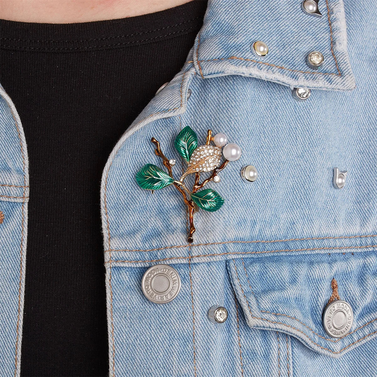 Rinhoo Fashion Imitation Pearl Zircon Tassel Safety Pins For Women Simple Snowflake Flower Brooch Bouquet Clothes Badges Jewelry