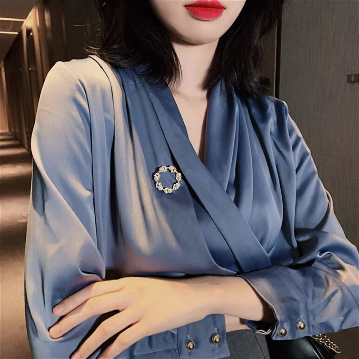 Rinhoo Fashion Imitation Pearl Zircon Tassel Safety Pins For Women Simple Snowflake Flower Brooch Bouquet Clothes Badges Jewelry