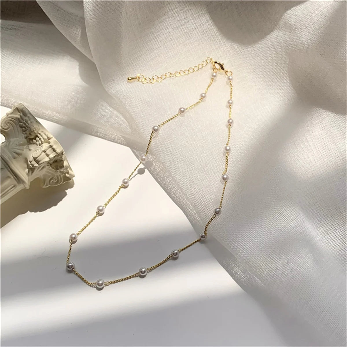 Minimalist Imitation Pearl Long Tassel Necklace For Women Ladies Elegant White Pearl Choker Clavicle Chain Wedding Party Jewelry