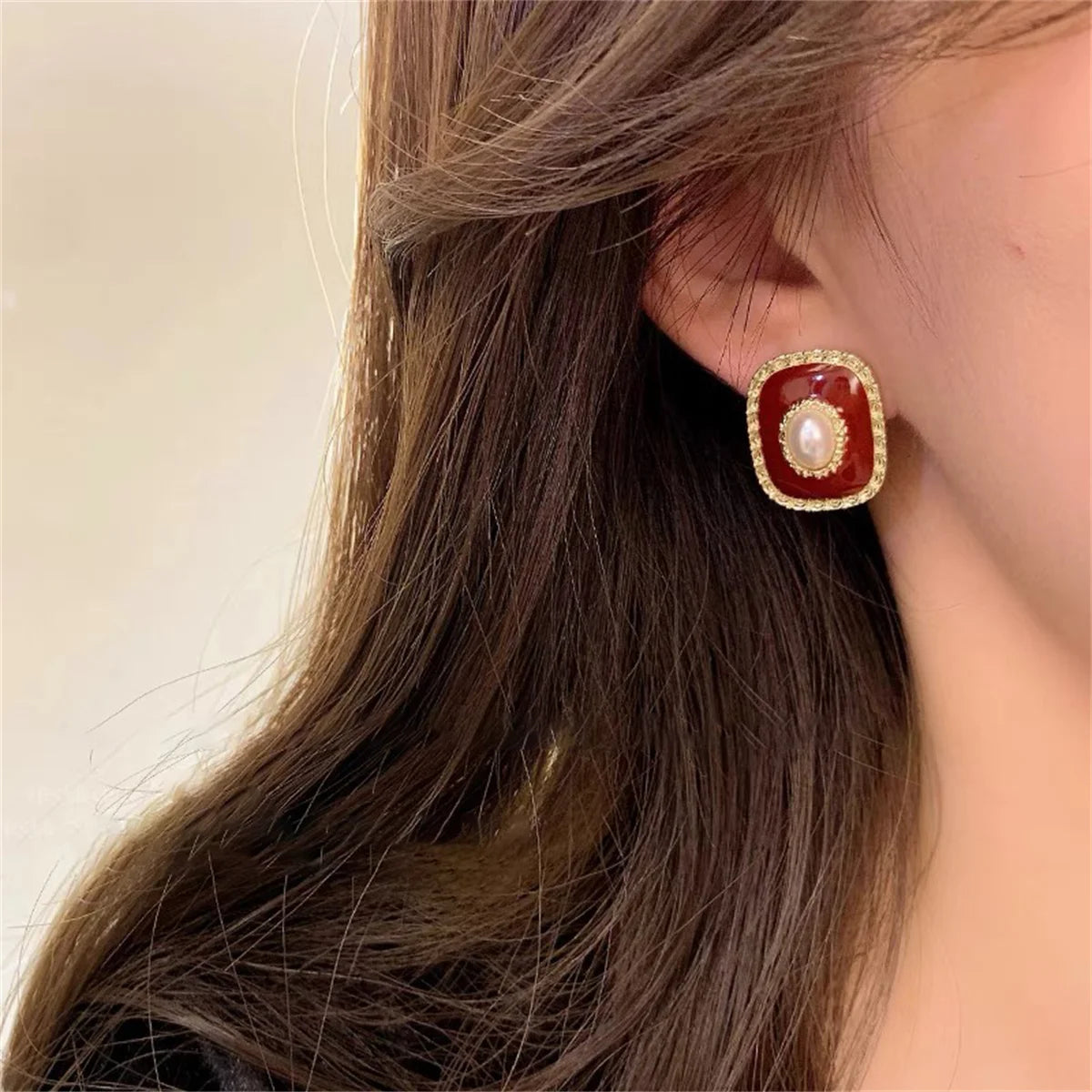 Vintage Trendy Red Enamel Geometric Round Heart Stud Earrings For Women Light Luxury Imitation Pearl Square Oval Earring Jewelry