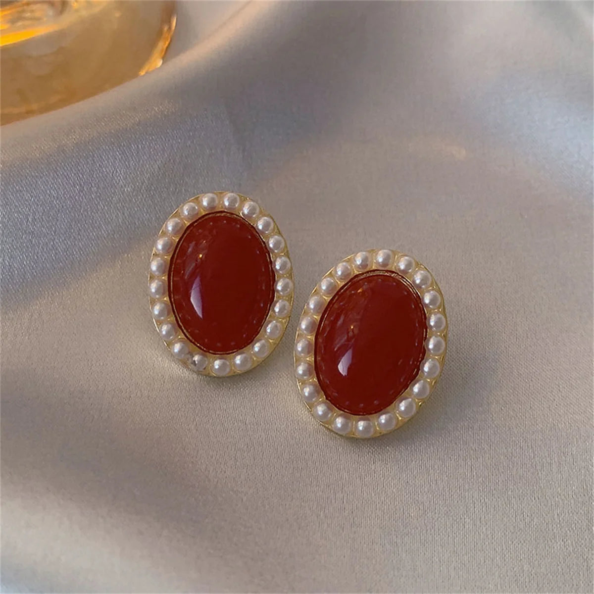 Vintage Trendy Red Enamel Geometric Round Heart Stud Earrings For Women Light Luxury Imitation Pearl Square Oval Earring Jewelry