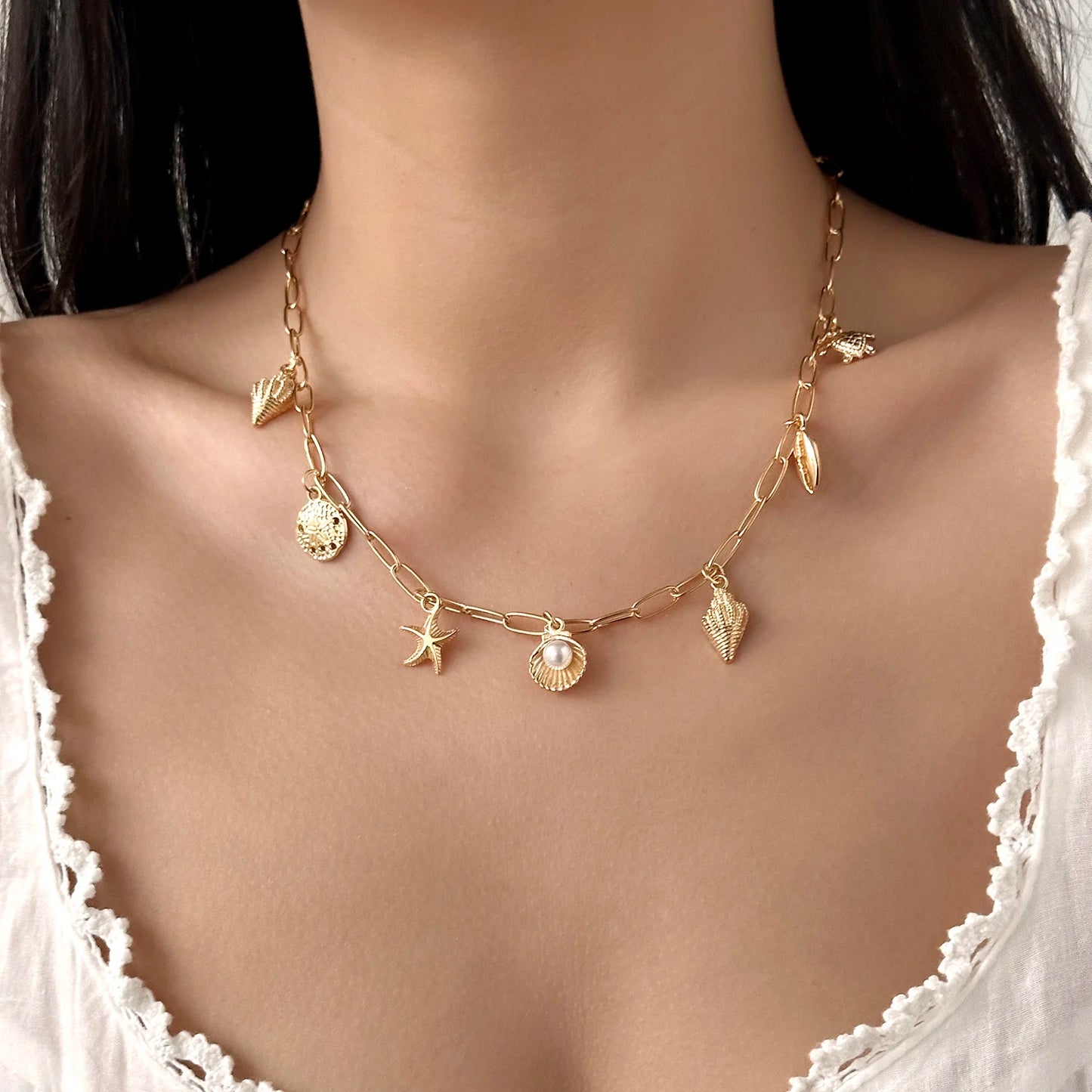 Bohemian Starfish Shell Conch Turtle Pendant Necklace for Women Imitation Pearl Charm Chain Necklace Beach Jewelry Vacation Gift