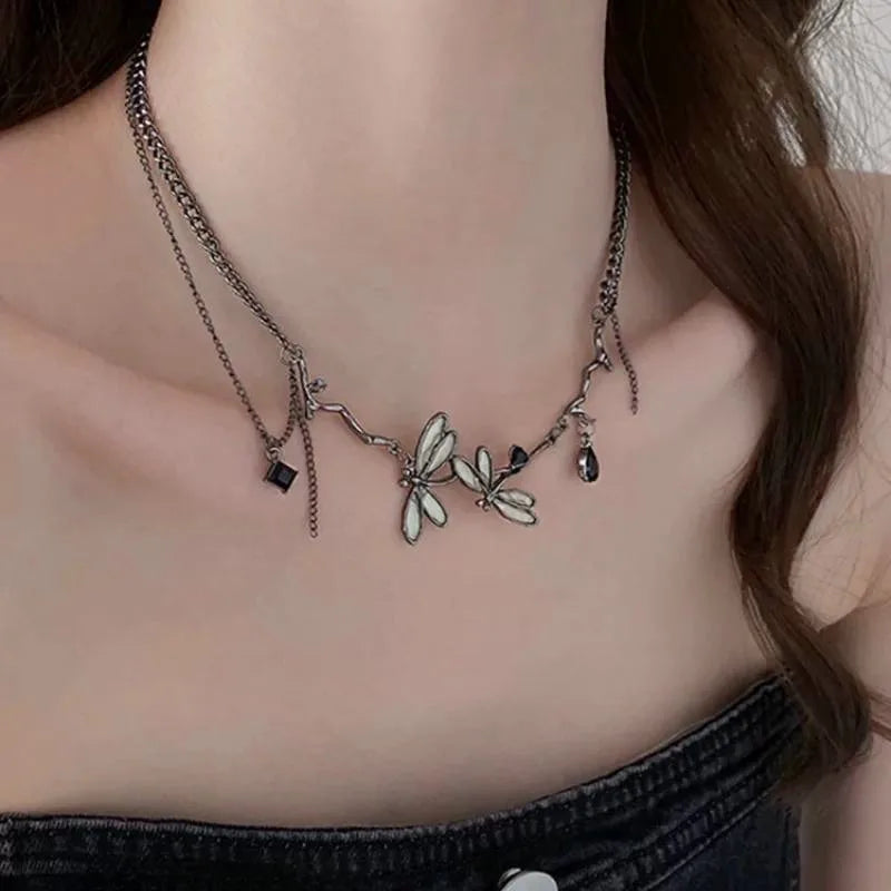 Y2K Dragonfly Necklace for Women Fashion Hip Hop Black Crystal Pendants Necklaces Splicing Chain Girls Rave Gift Gothic Jewelry