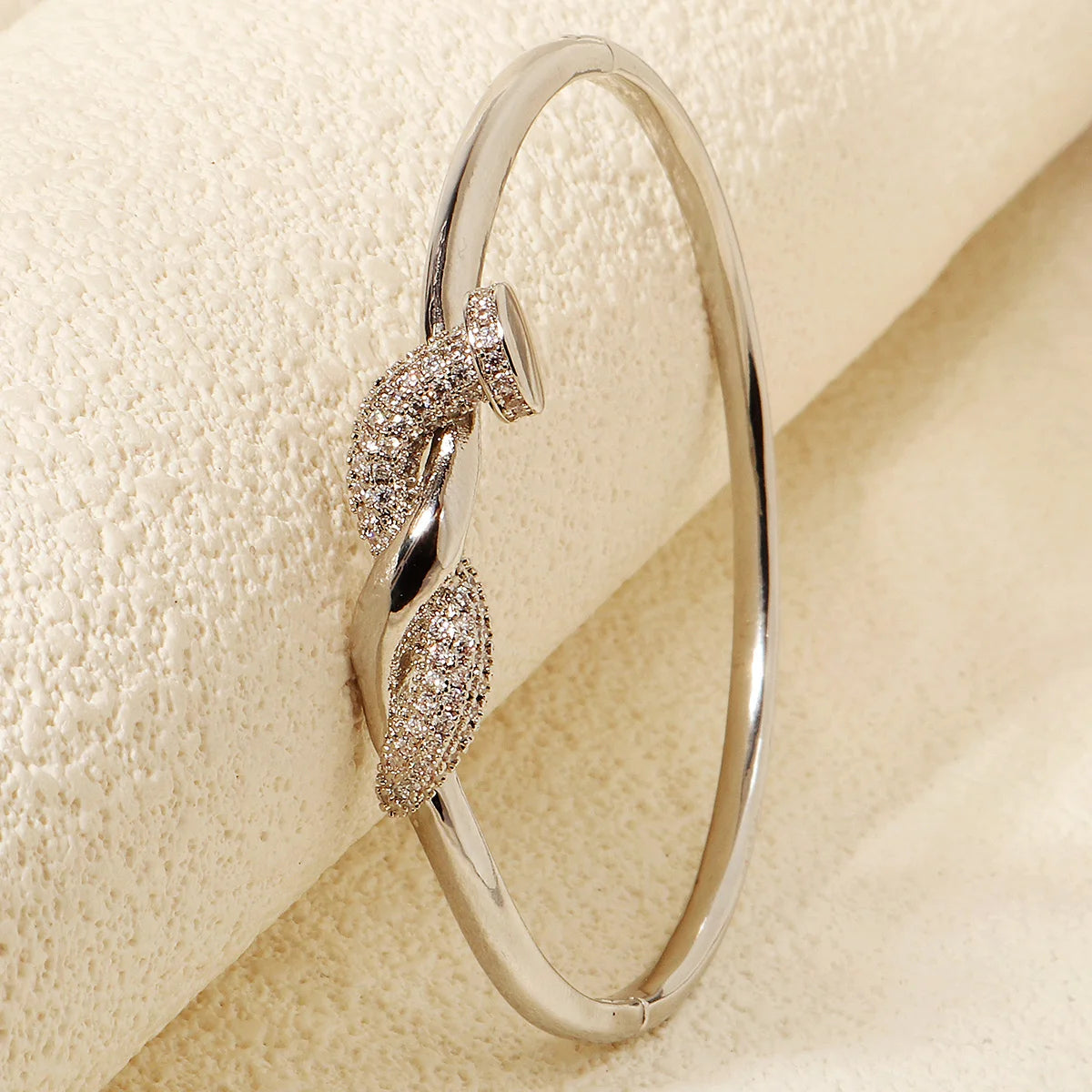 Trendy Miallo Stainless Steel Spike Bracelet Newest Studded Wrap Woman's Bracelet Brand Nail Bracelets Female As Gifts