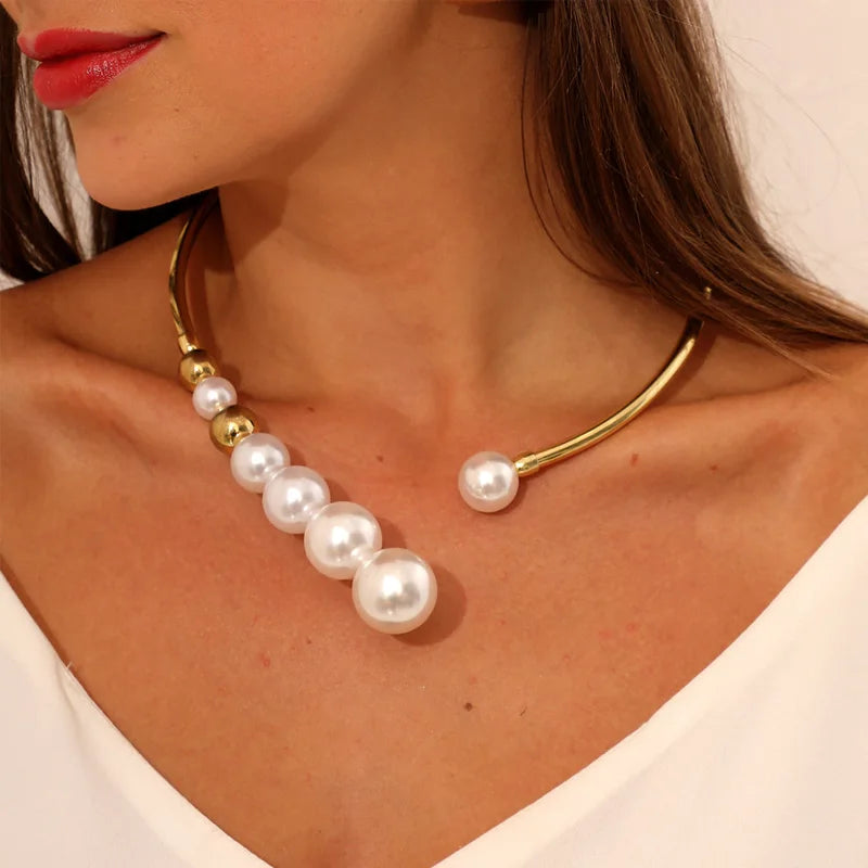 Exaggerated Pearl Necklace For Women Simple Versatile Golden Bead Opening Collar Exquisite Clavicle Korean Fashion Jewelry Gifts
