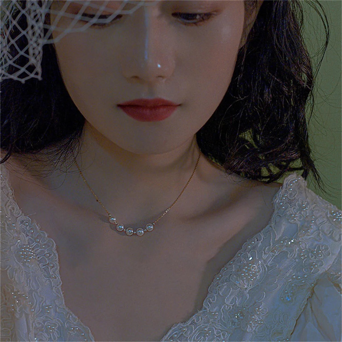 Minimalist Imitation Pearl Long Tassel Necklace For Women Ladies Elegant White Pearl Choker Clavicle Chain Wedding Party Jewelry