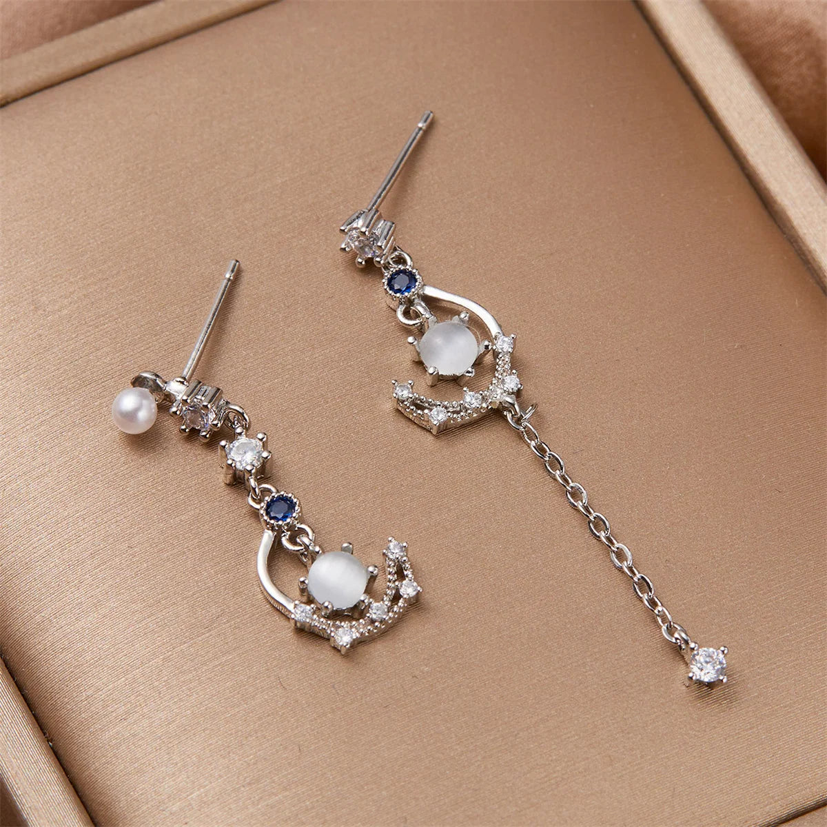 Korean Exquisite Planet Moon Butterfly Tassel Earrings for Women Sparkling Crystal Asymmetrical Drop Earrings Girl Party Jewelry