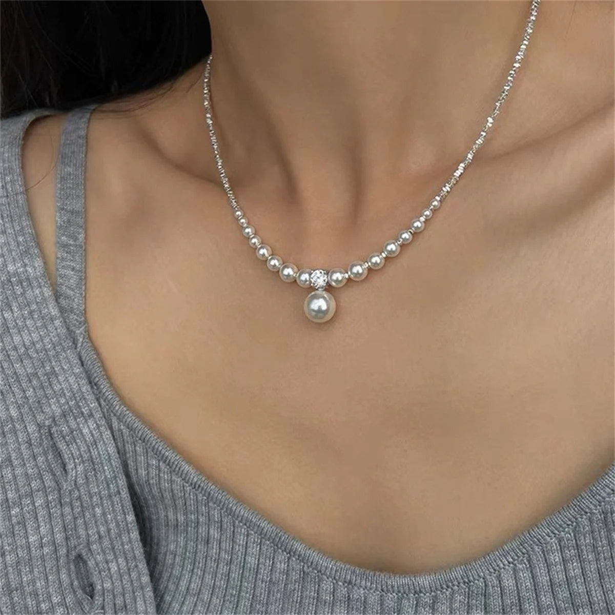 Minimalist Imitation Pearl Long Tassel Necklace For Women Ladies Elegant White Pearl Choker Clavicle Chain Wedding Party Jewelry
