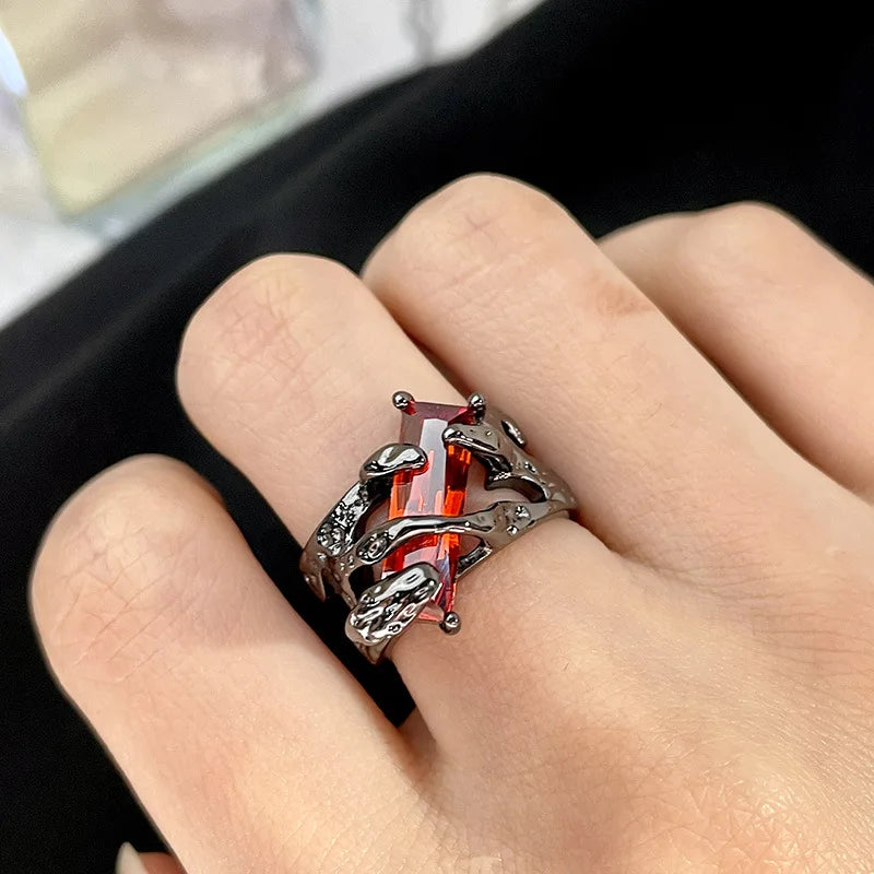 Dark Style European and American Red Jewelry Girls Light Luxury Niche Personality Retro Fashion Hollow Design Wedding Ring