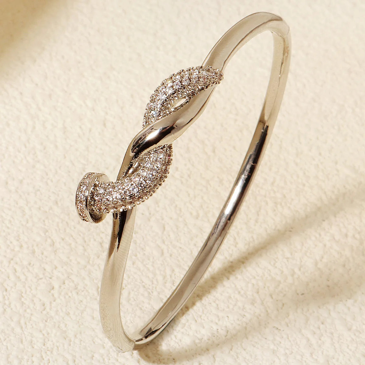 Trendy Miallo Stainless Steel Spike Bracelet Newest Studded Wrap Woman's Bracelet Brand Nail Bracelets Female As Gifts