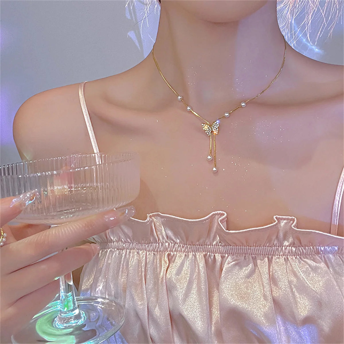 Minimalist Imitation Pearl Long Tassel Necklace For Women Ladies Elegant White Pearl Choker Clavicle Chain Wedding Party Jewelry