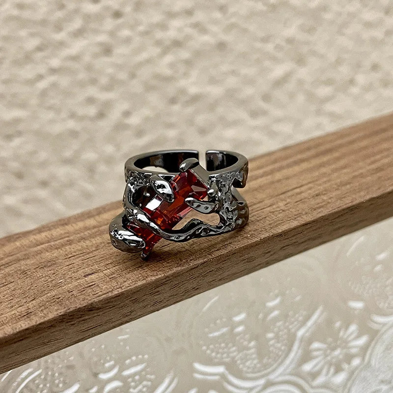 Dark Style European and American Red Jewelry Girls Light Luxury Niche Personality Retro Fashion Hollow Design Wedding Ring