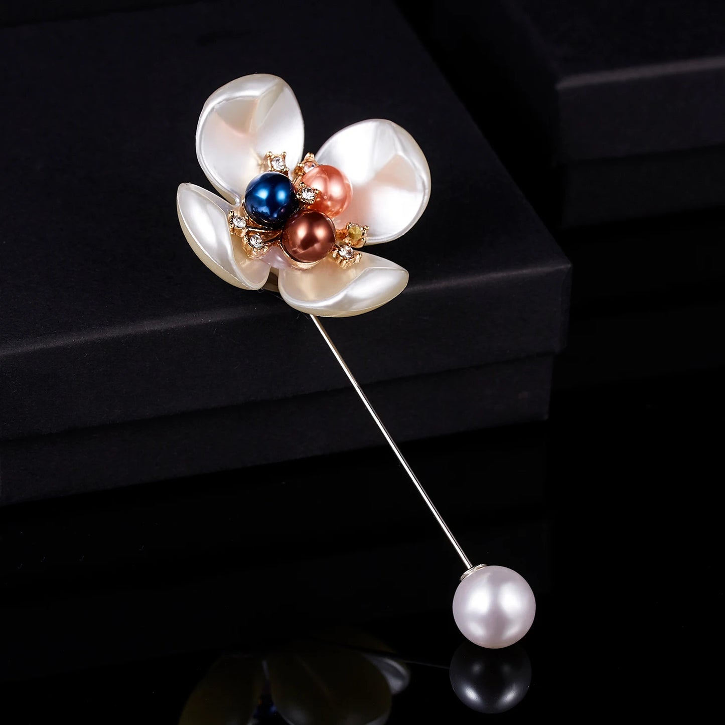 Rinhoo Imitation Pearl Shell Camellia Flower Brooch For Women White Floral Petal Bouquet Long Needle Shirt Collar Lapel Pin Gift