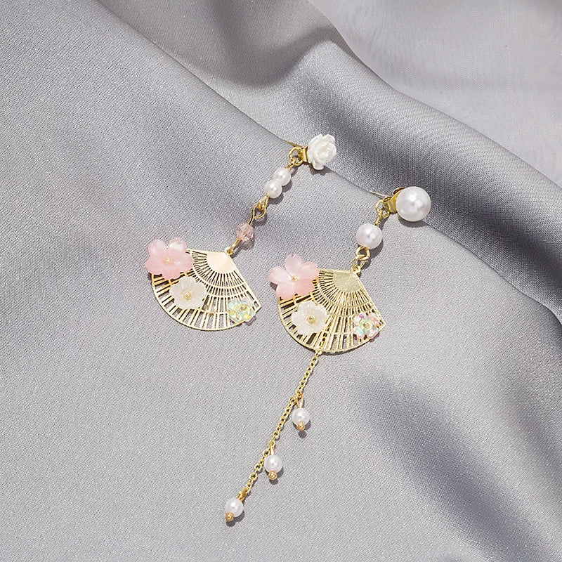 Vintage Chinese Style Flower Fan Earrings for Women Cute Asymmetrical Crane Cat Drop Earring 2022 New Trend Charm Jewelry